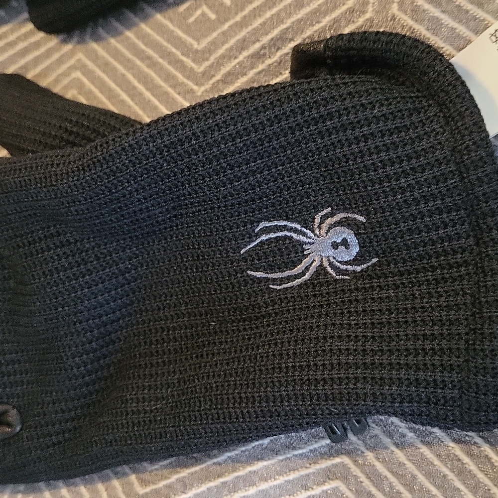 Spyder Black Gloves - Picture 2 of 6